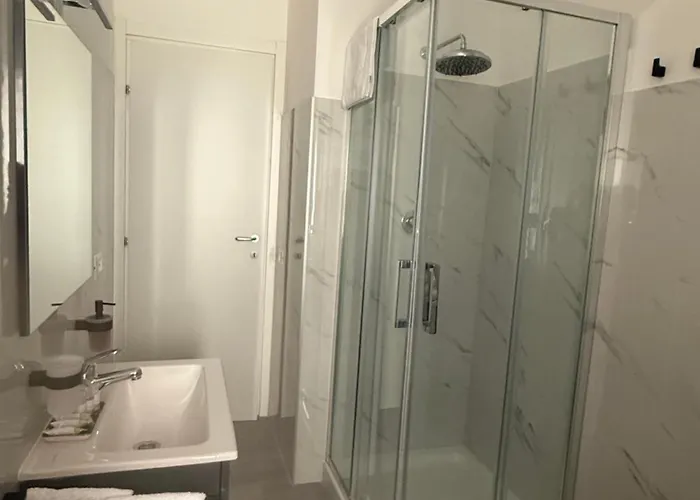 Tiburtina Flam Appartement *